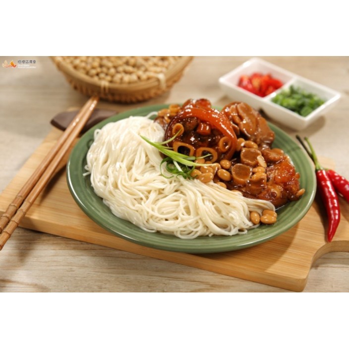 梧棲黃金大豆滷豬腳+享福壽麵組 